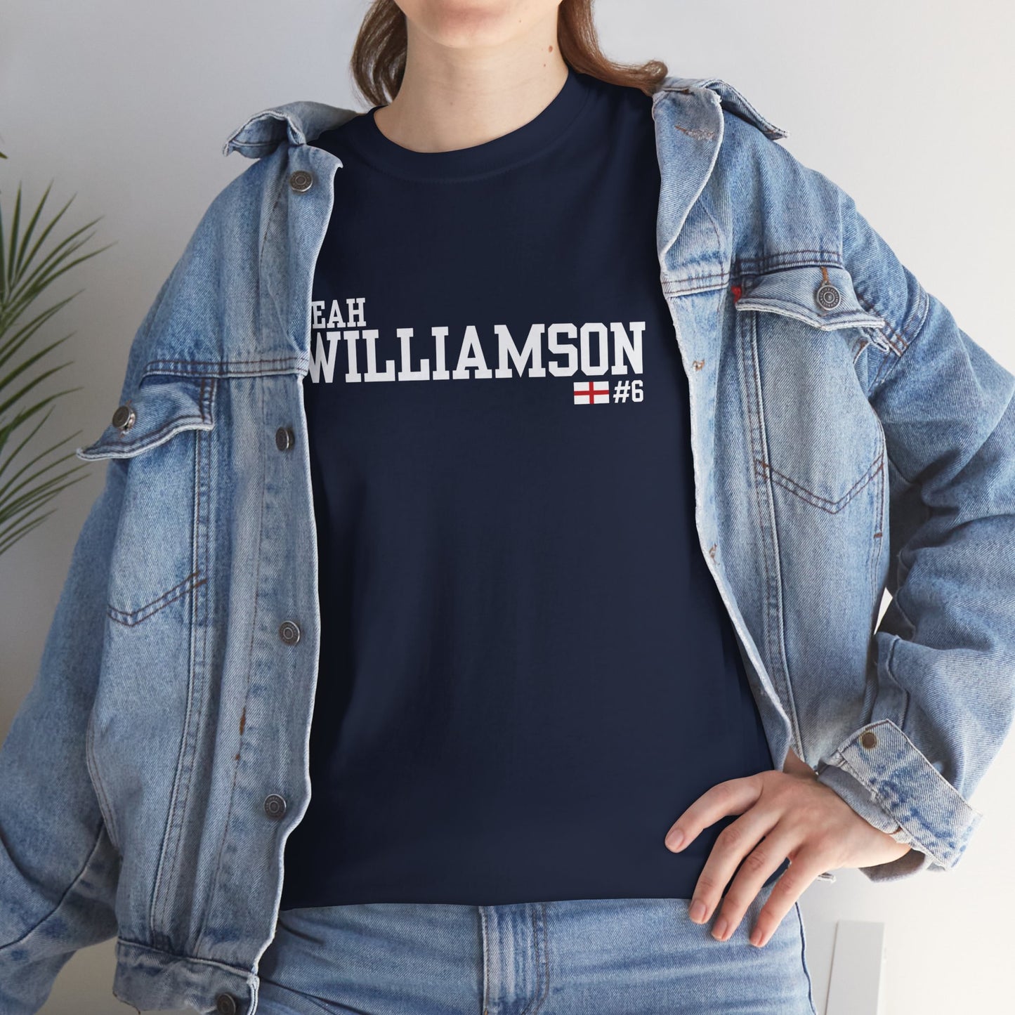 Leah Williamson Inspired T-Shirt, Football Fan Gift, Unisex Sports Tee, Football Player Shirt, Leah Williamson Gift